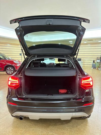 Audi Q2 1.0 TFSI Design LED-Xenon Navi Klima PDC ... 
