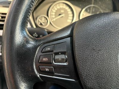 BMW Serie 3 318D TOURING AUT 