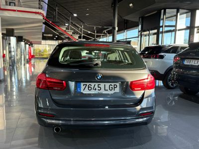 BMW Serie 3 318D TOURING AUT 