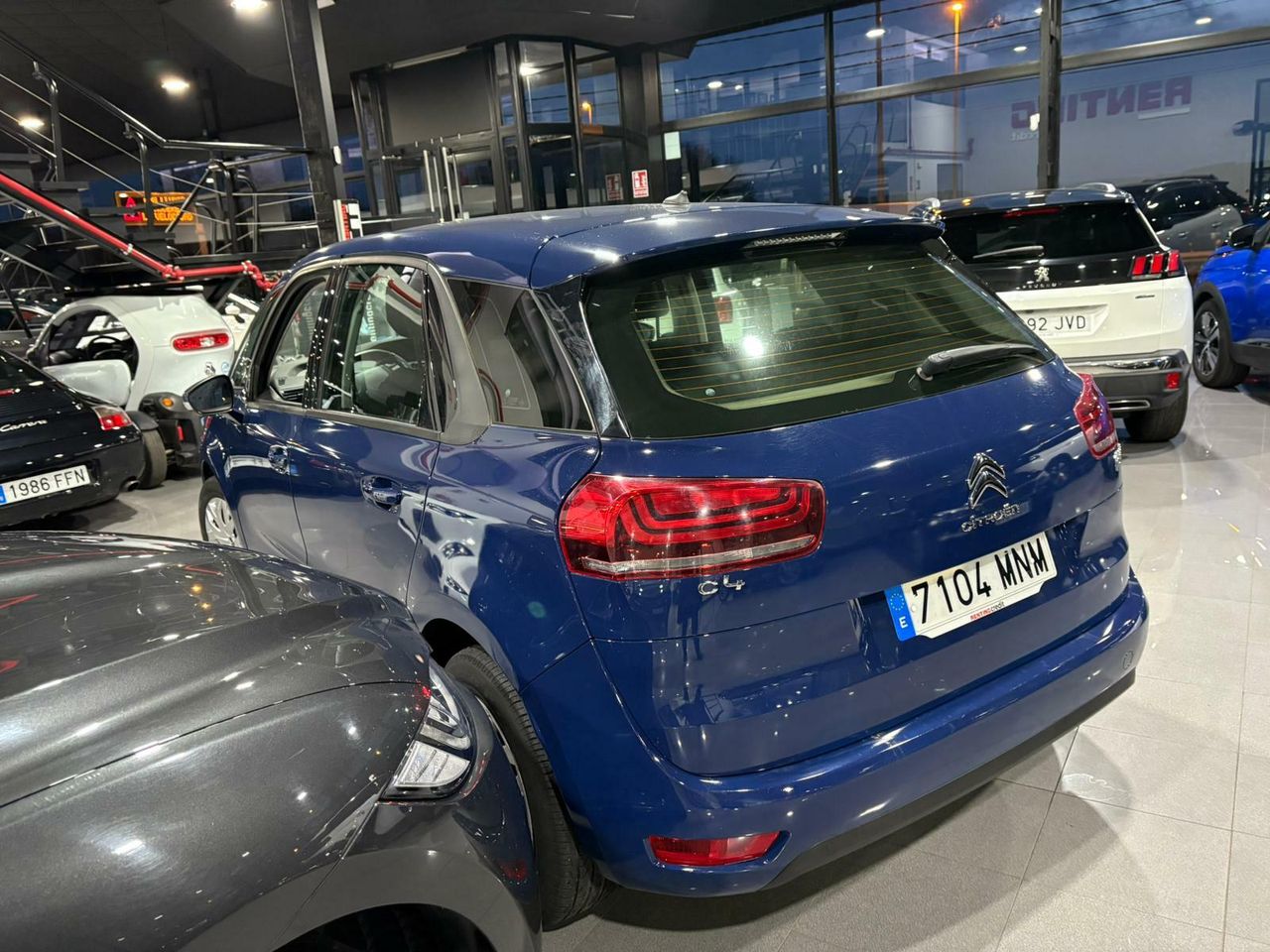 Citroën C4 Picasso Puretech 96kw (130cv) Eatg6  - Foto 2