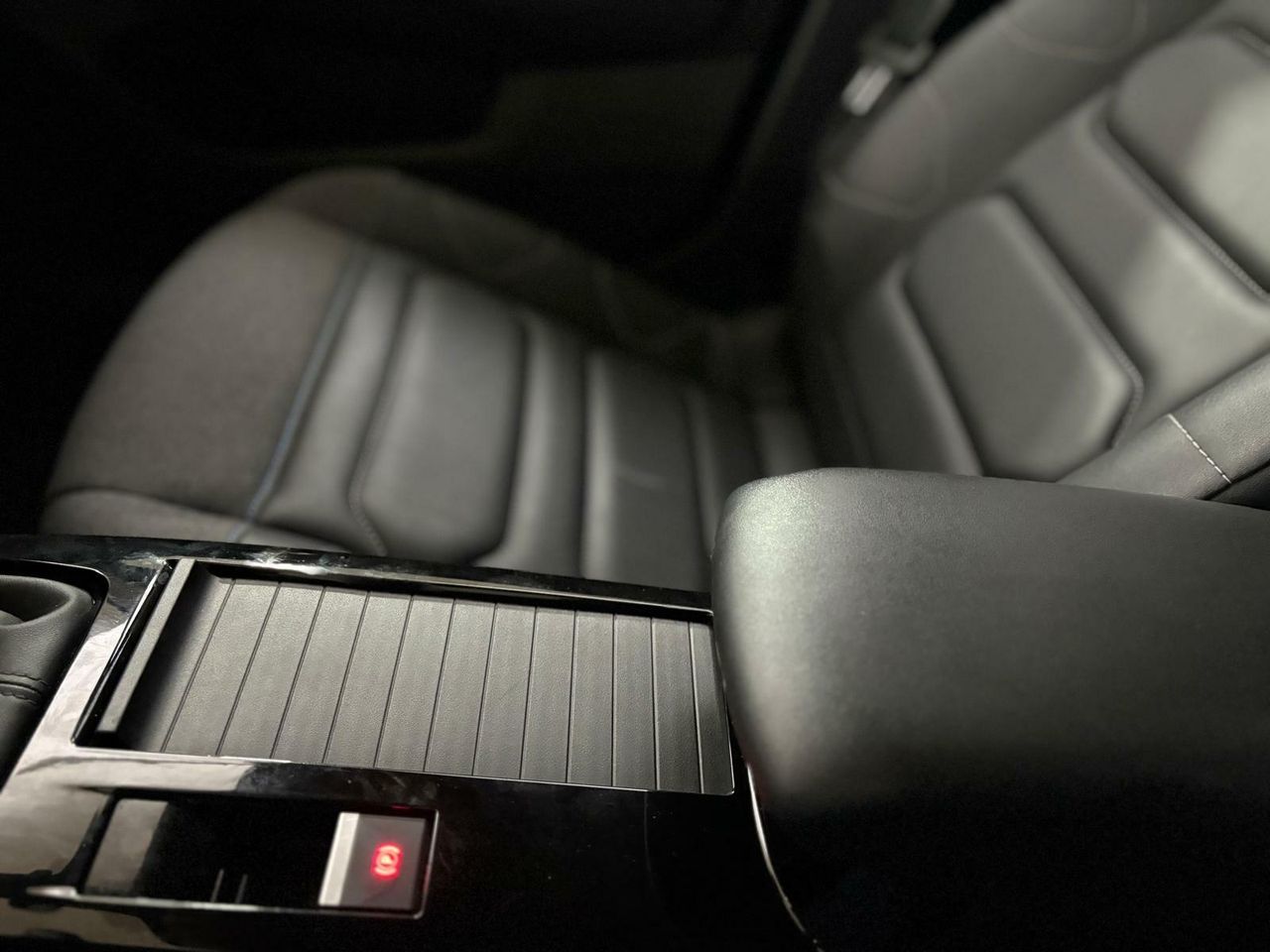 Citroën C4 PureTech 130 S&S 6v Shine  - Foto 2