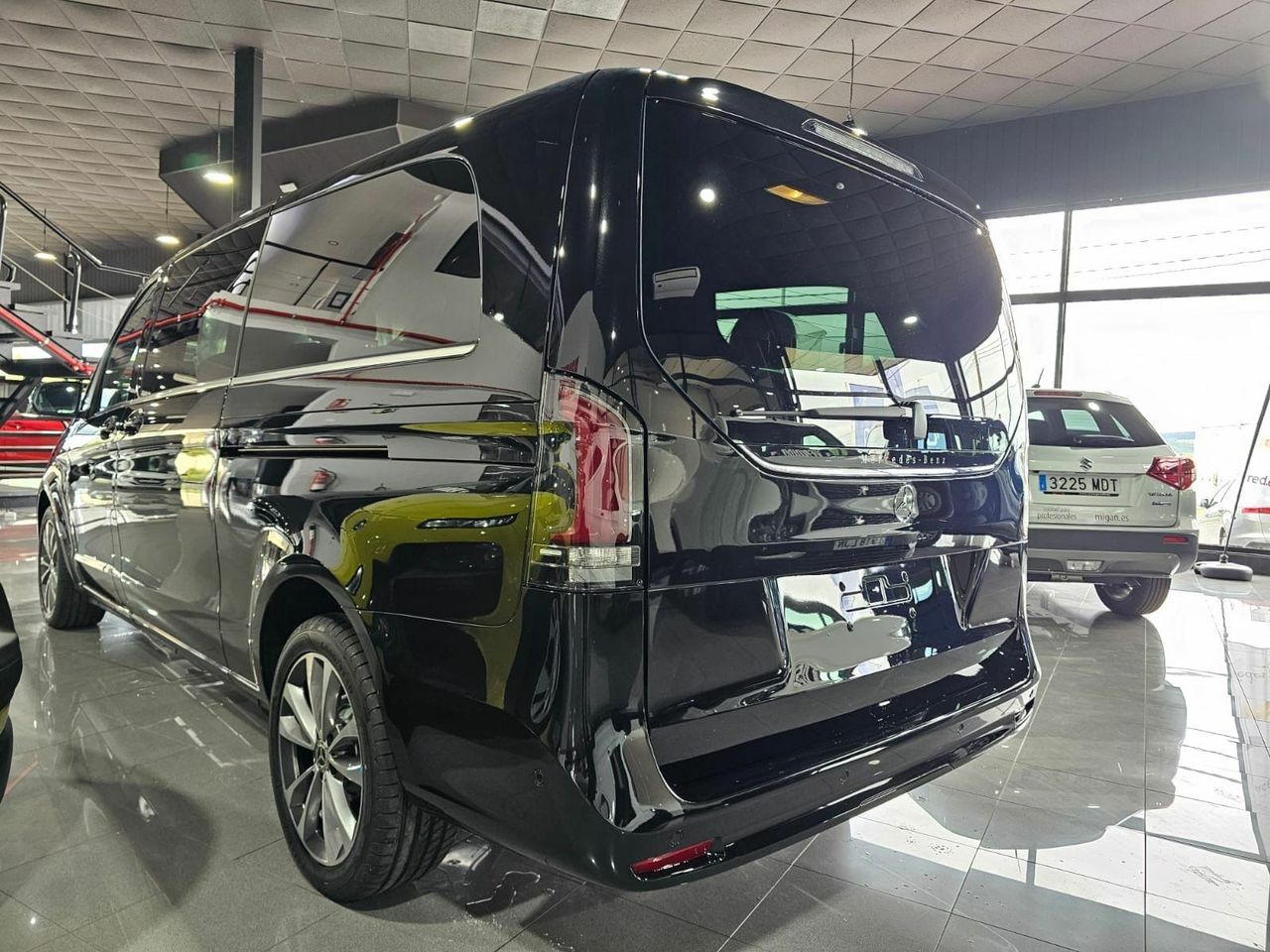 Mercedes Clase V V220 AVATGARDE  - Foto 2
