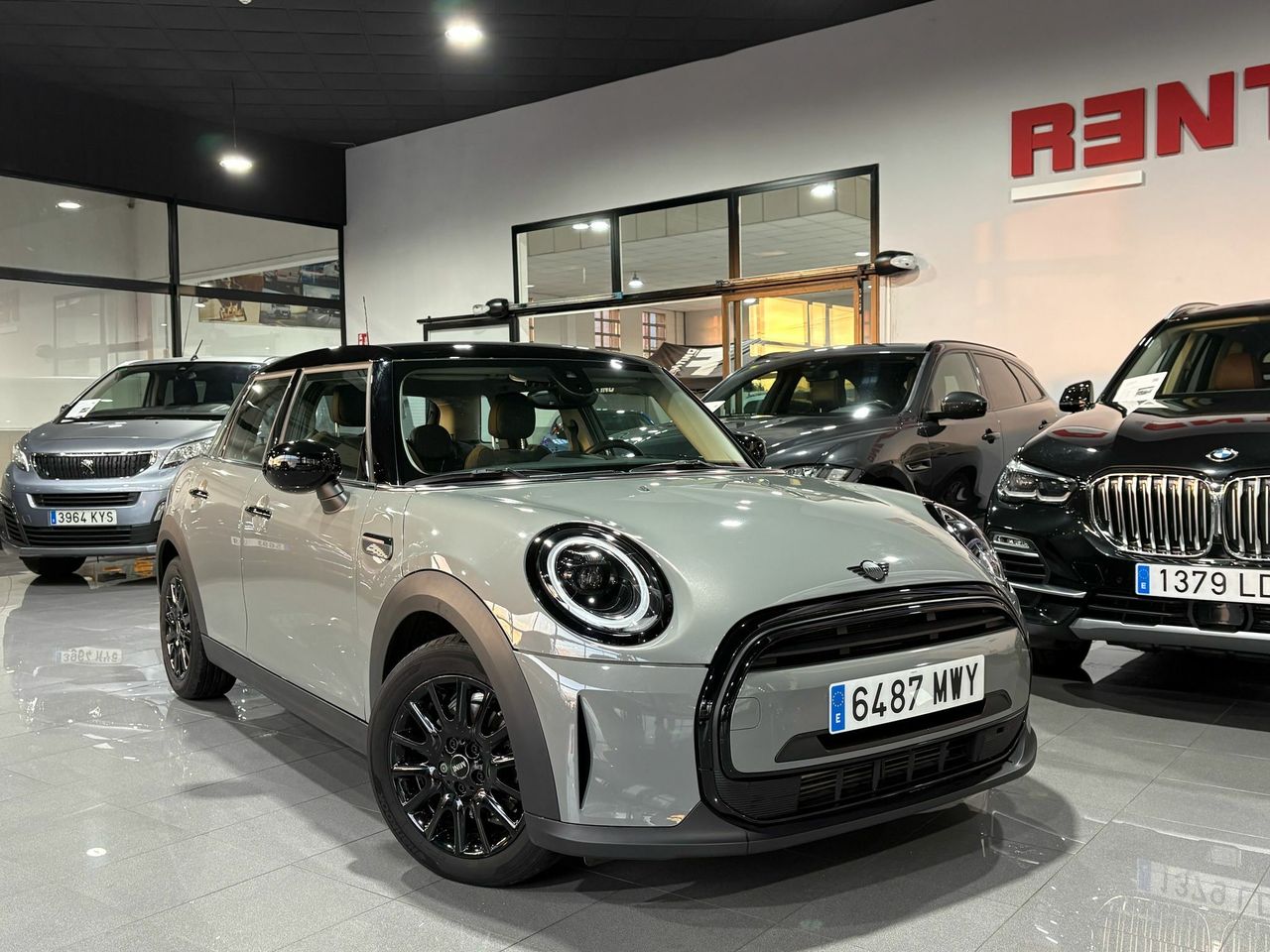 MINI Cooper AUT. 140cv  - Foto 2