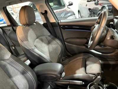 MINI Cooper AUT. 140cv 