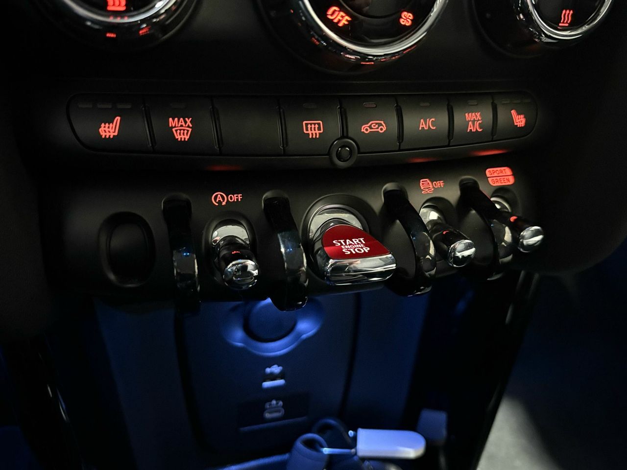 MINI Cooper AUT. 140cv  - Foto 2