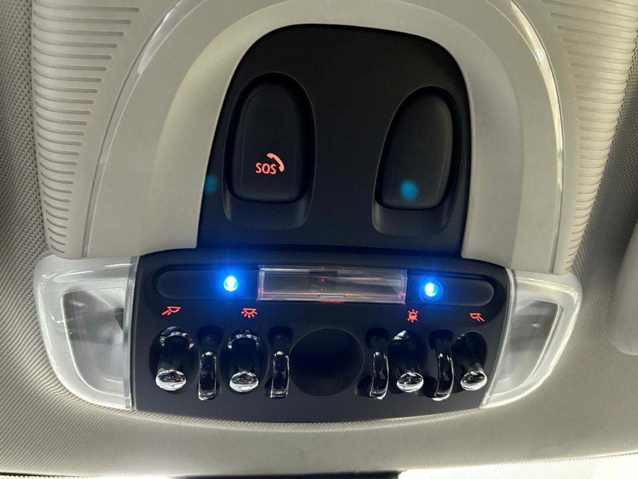 MINI Cooper AUT. 140cv  - Foto 2