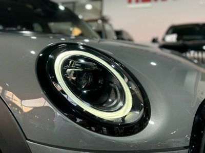 MINI Cooper AUT. 140cv 