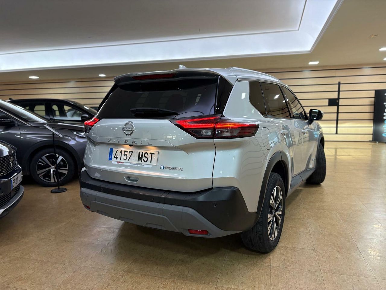 Nissan X-Trail 5PL 1.5 E-POWER 152KW 4X2 A/T N-CONNECTA e-power - Foto 2