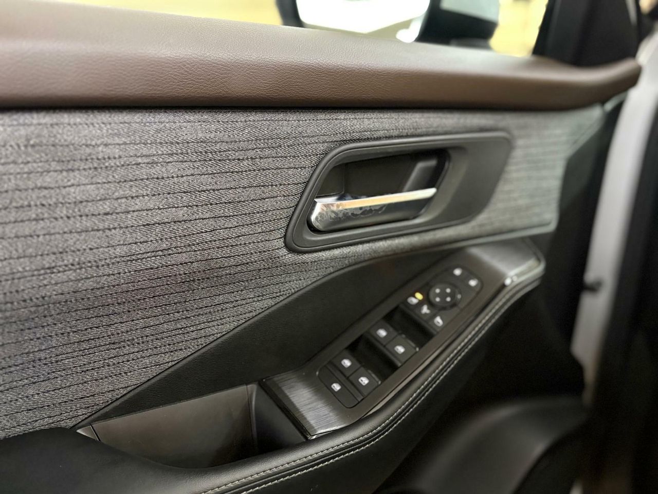 Nissan X-Trail 5PL 1.5 E-POWER 152KW 4X2 A/T N-CONNECTA e-power - Foto 2