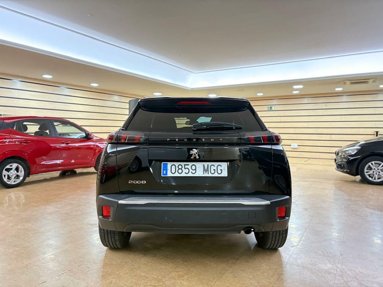 Peugeot 2008 Allure Puretech 100 S&S 6 Vel.  - Foto 2