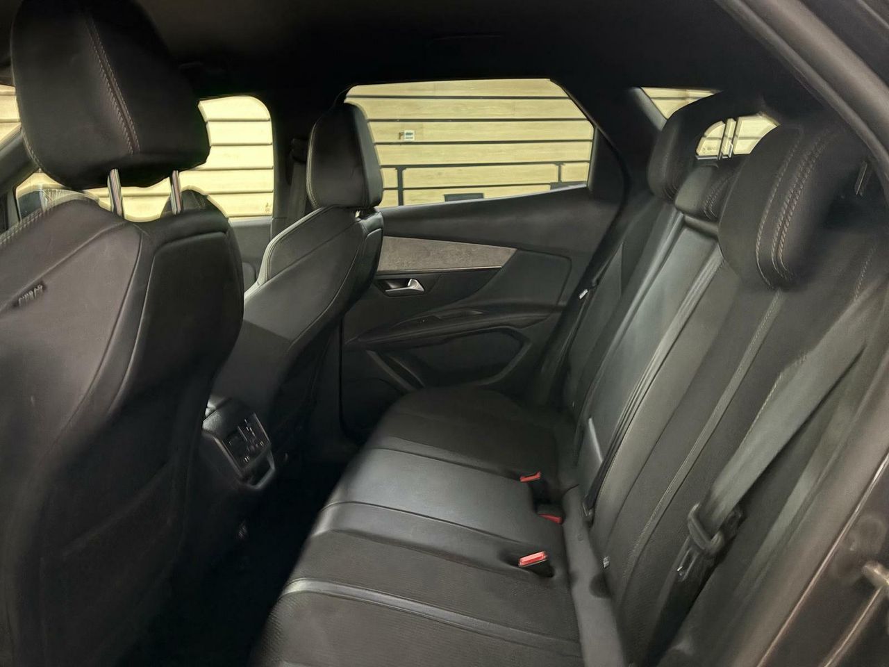 Peugeot 3008 GT	1.2 PURETECH 96KW S&S GT EAT8 GT - Foto 2