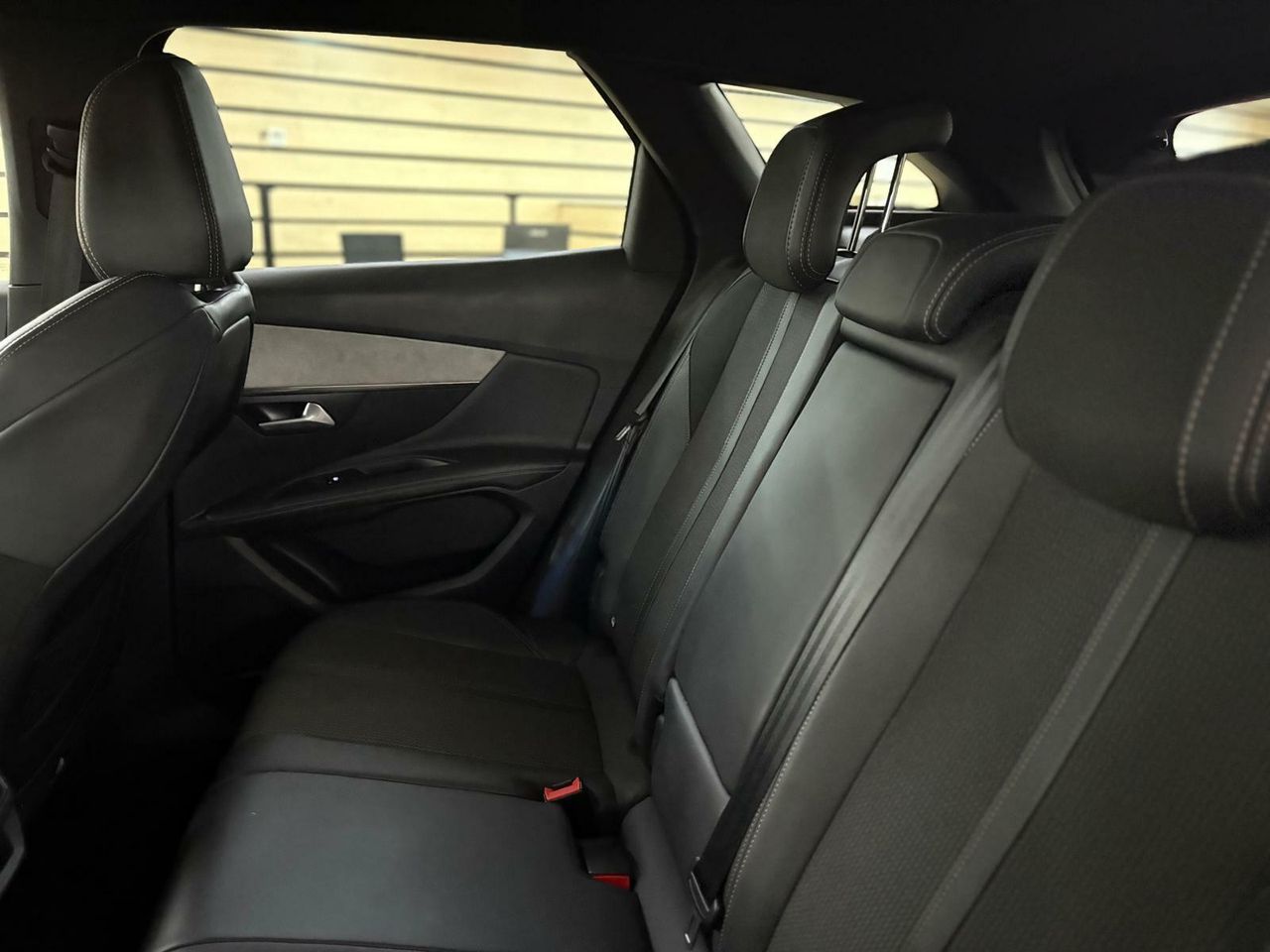 Peugeot 3008 GT	1.2 PURETECH 96KW S&S GT EAT8 GT - Foto 2