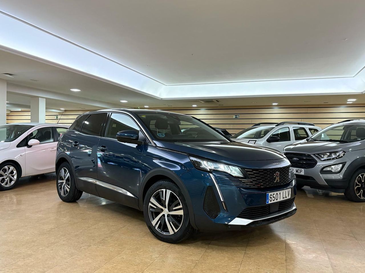 Peugeot 3008 PEUGEOT 3008 1.5 BlueHDi 96kW (130CV) S&S Allure EAT8 5 Puerta  - Foto 2