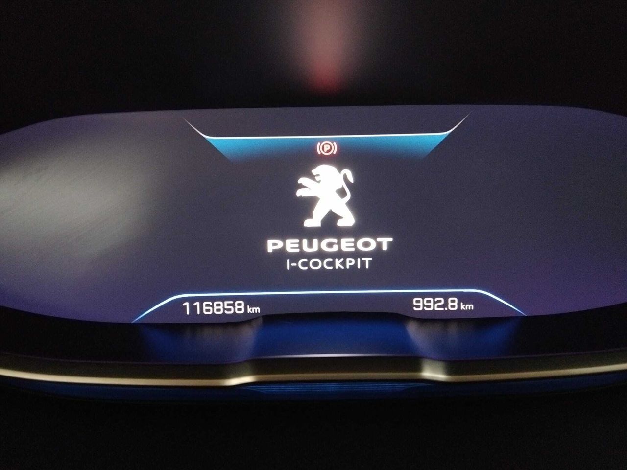 Peugeot 5008 ALLUR	1.2 PURETECH 96KW S&S ALLURE EAT8  - Foto 2