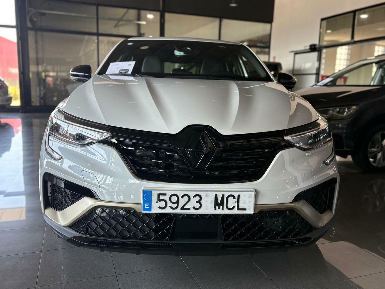 Renault Arkana ENET	E-TECH ENGINEERED FULL HYB. 105KW(145CV)  - Foto 2
