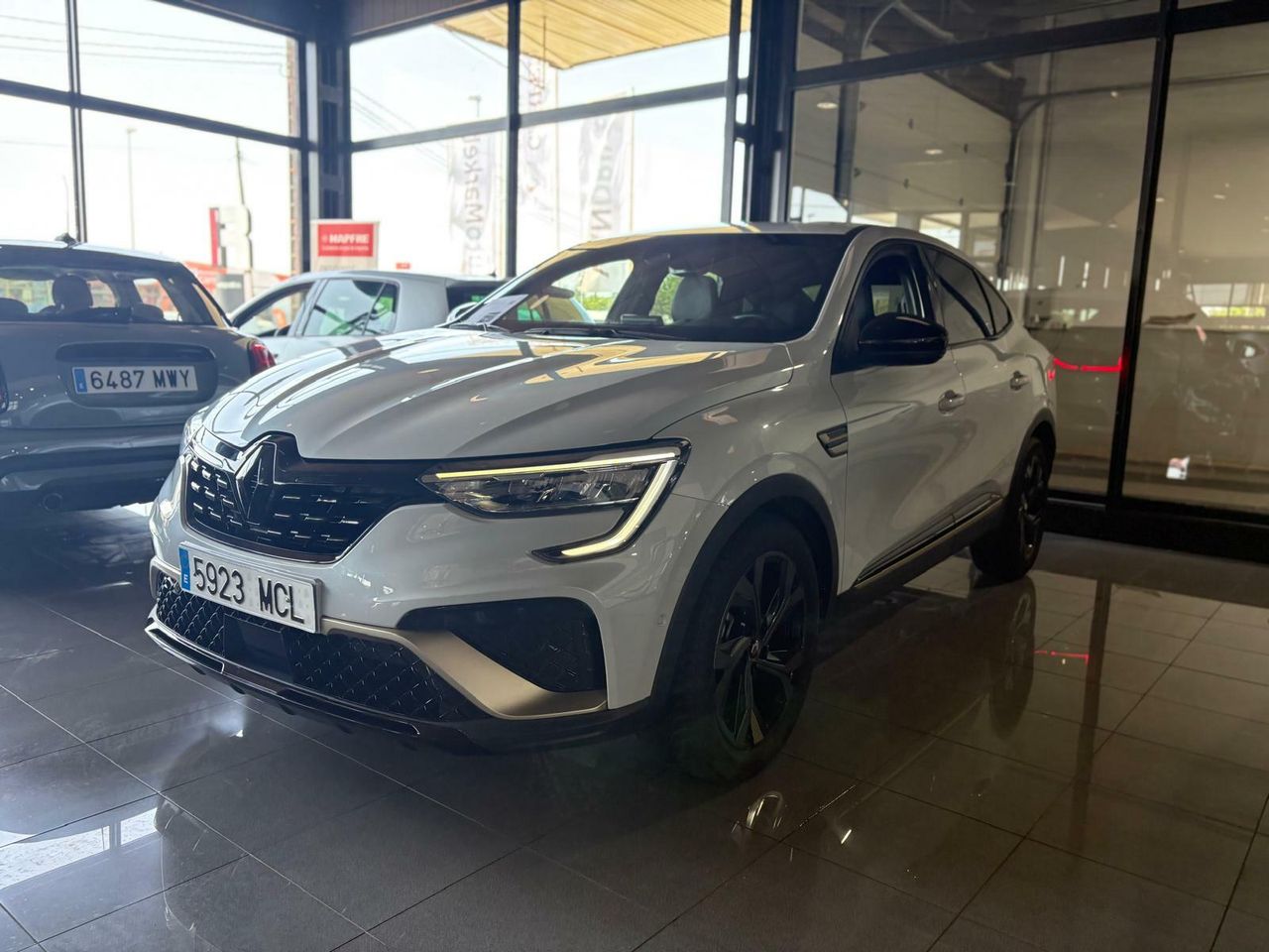 Renault Arkana ENET	E-TECH ENGINEERED FULL HYB. 105KW(145CV)  - Foto 2