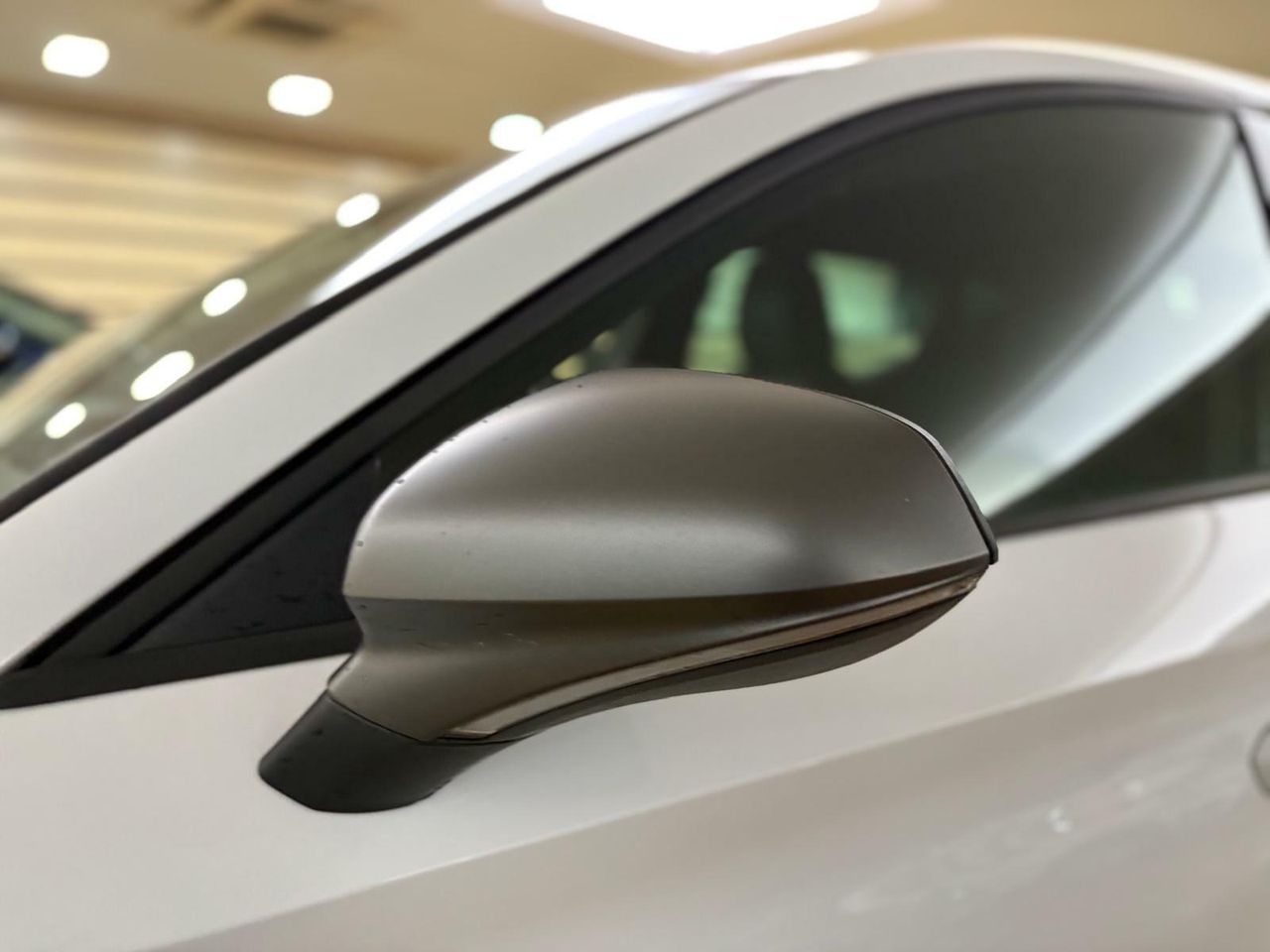 Seat Leon FR 1.0 ETSI 81KW DSG-7 S&S FR 25 ANIV 1.0 ETSI 81KW DSG-7 S&S FR 25 ANIV - Foto 2