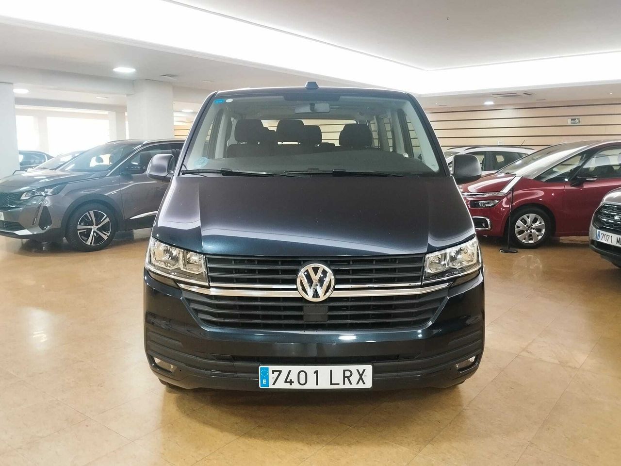 Volkswagen Caravelle CORTA 2.0 TDI 81KW (110CV) BMT  - Foto 2