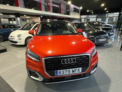 Audi Q2 Audi Q2 1.6 TDi Design Pano Aut. Navi Sport-Leather Klima PDC ... Automático