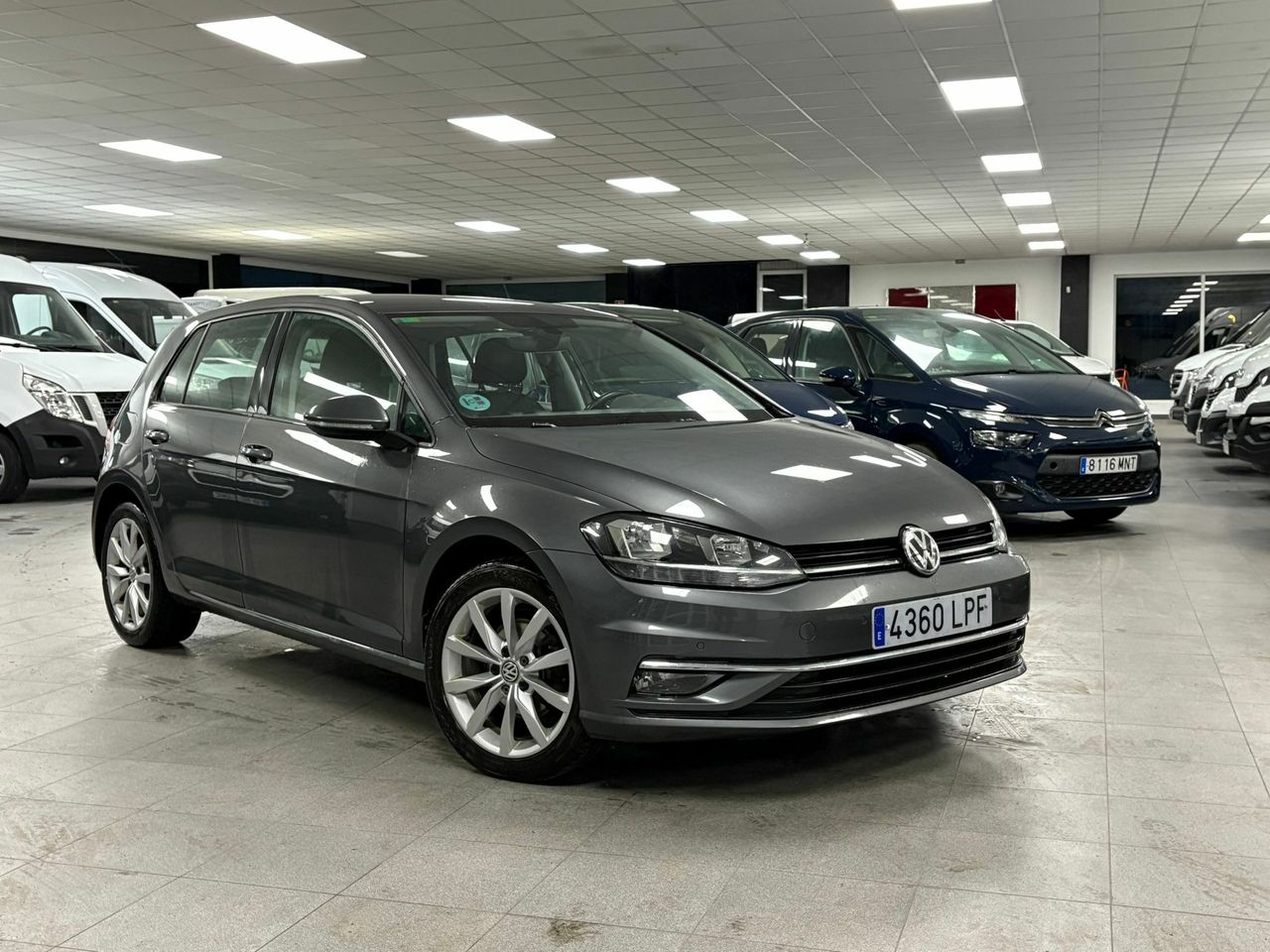 Volkswagen Golf 1.6 TDI business - Foto 2