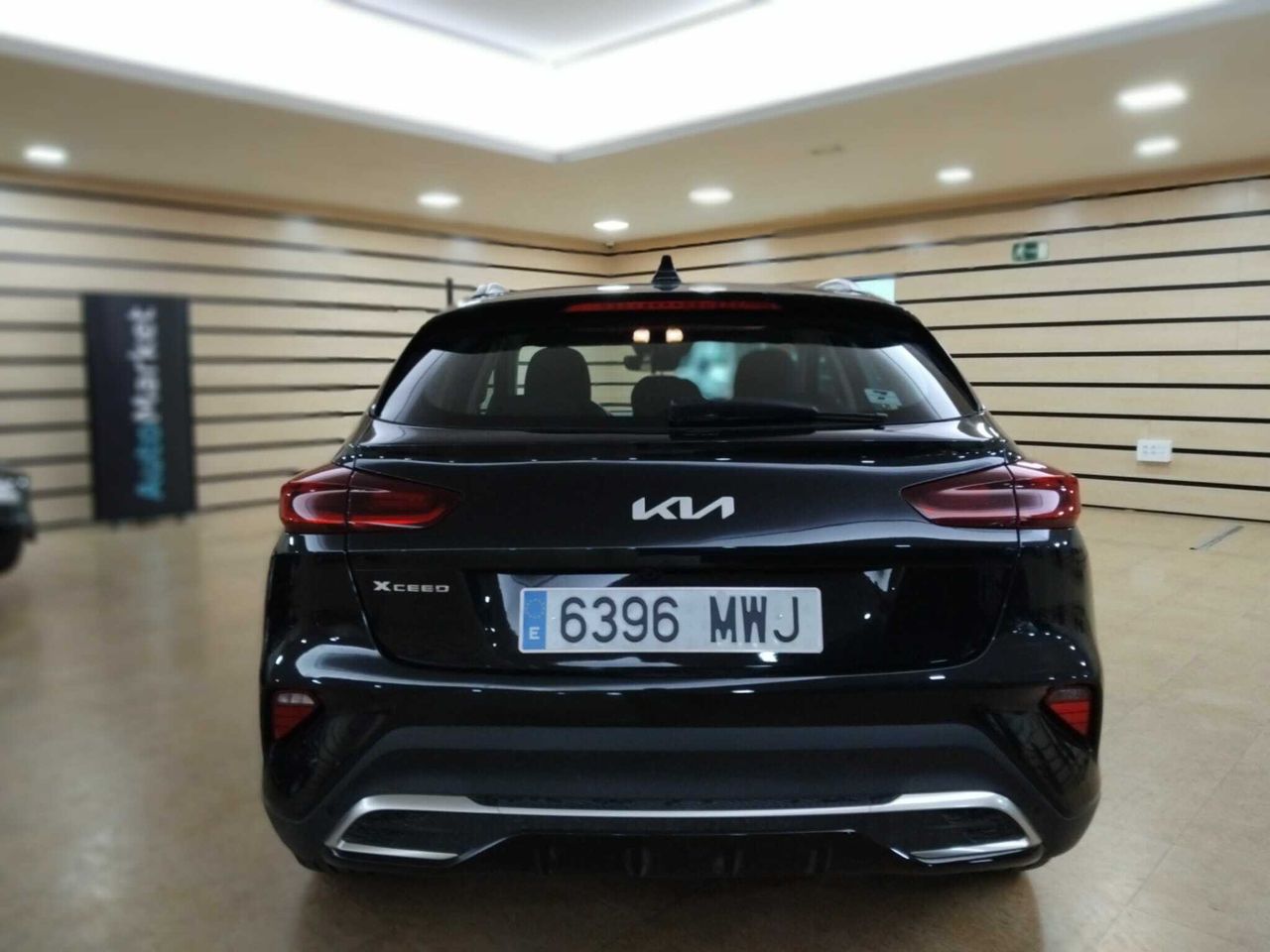 Kia XCeed 1.0 T-GDI BUSINESS 74KW (100CV BLACK PEARL (METALIZADO)	TELA NEGRA - Foto 2