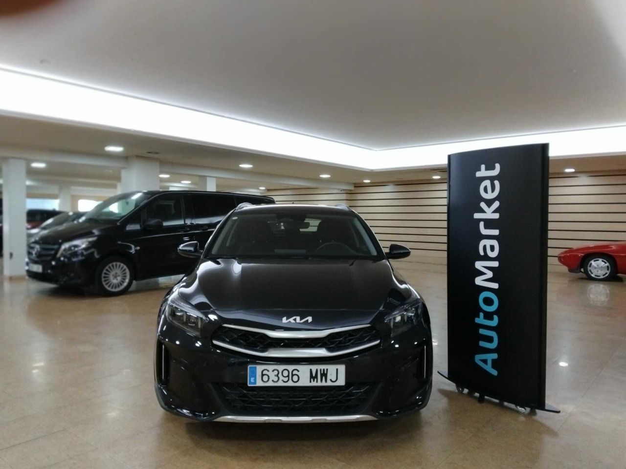 Kia XCeed 1.0 T-GDI BUSINESS 74KW (100CV BLACK PEARL (METALIZADO)	TELA NEGRA - Foto 2