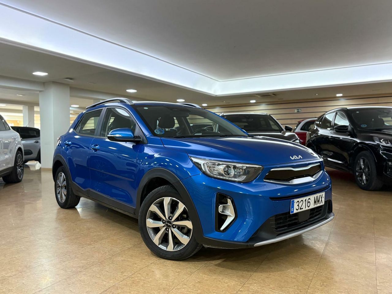 Kia Stonic 1.0 TGDi MHEV MT Drive  - Foto 2
