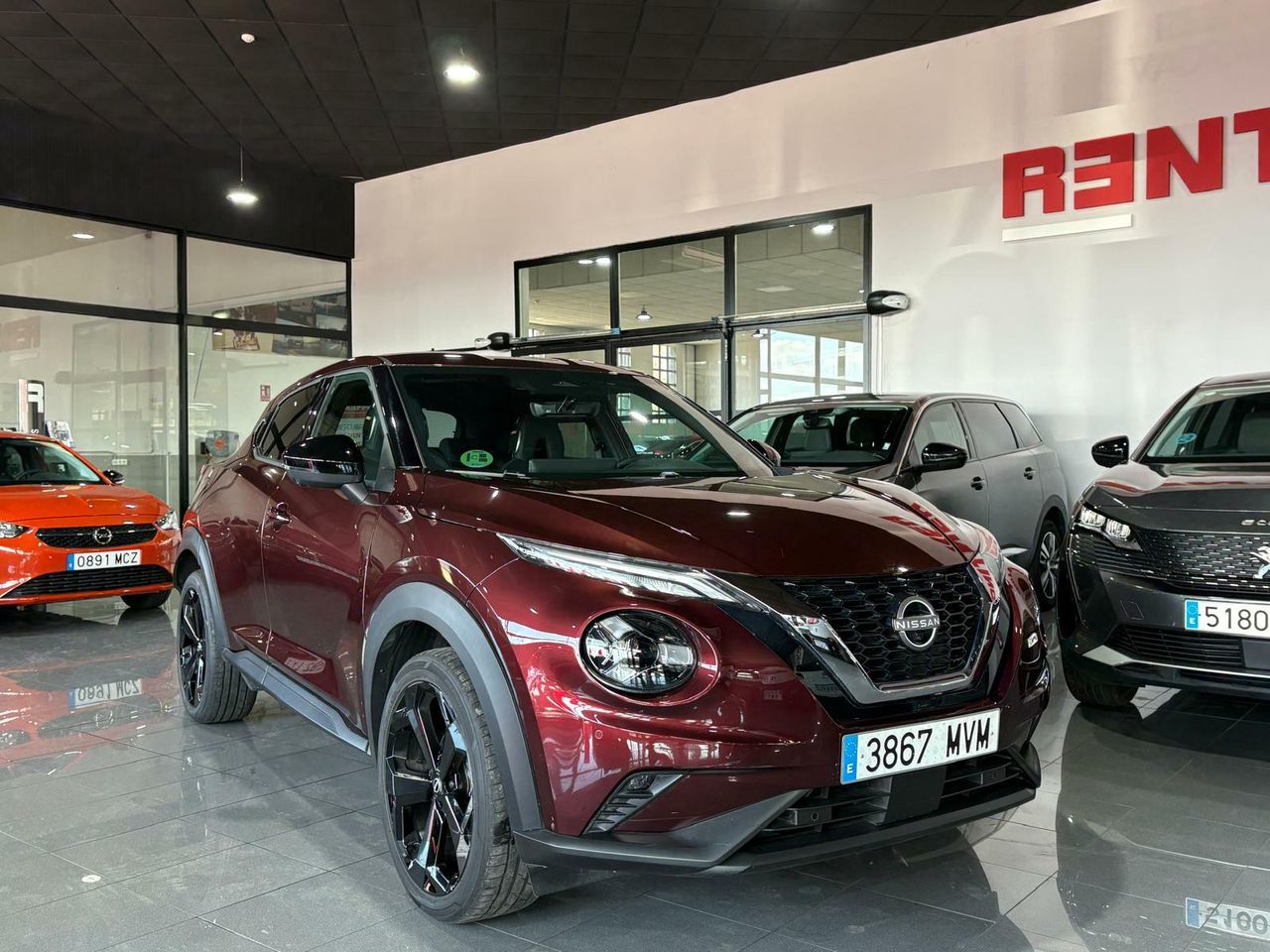 Nissan Juke N-Design con pack BOSE Personal Plus.DIG-T 84 KW (114 CV) DCT 7 VEL. TEKNA Full LED con diseño “Black Line” - Foto 2