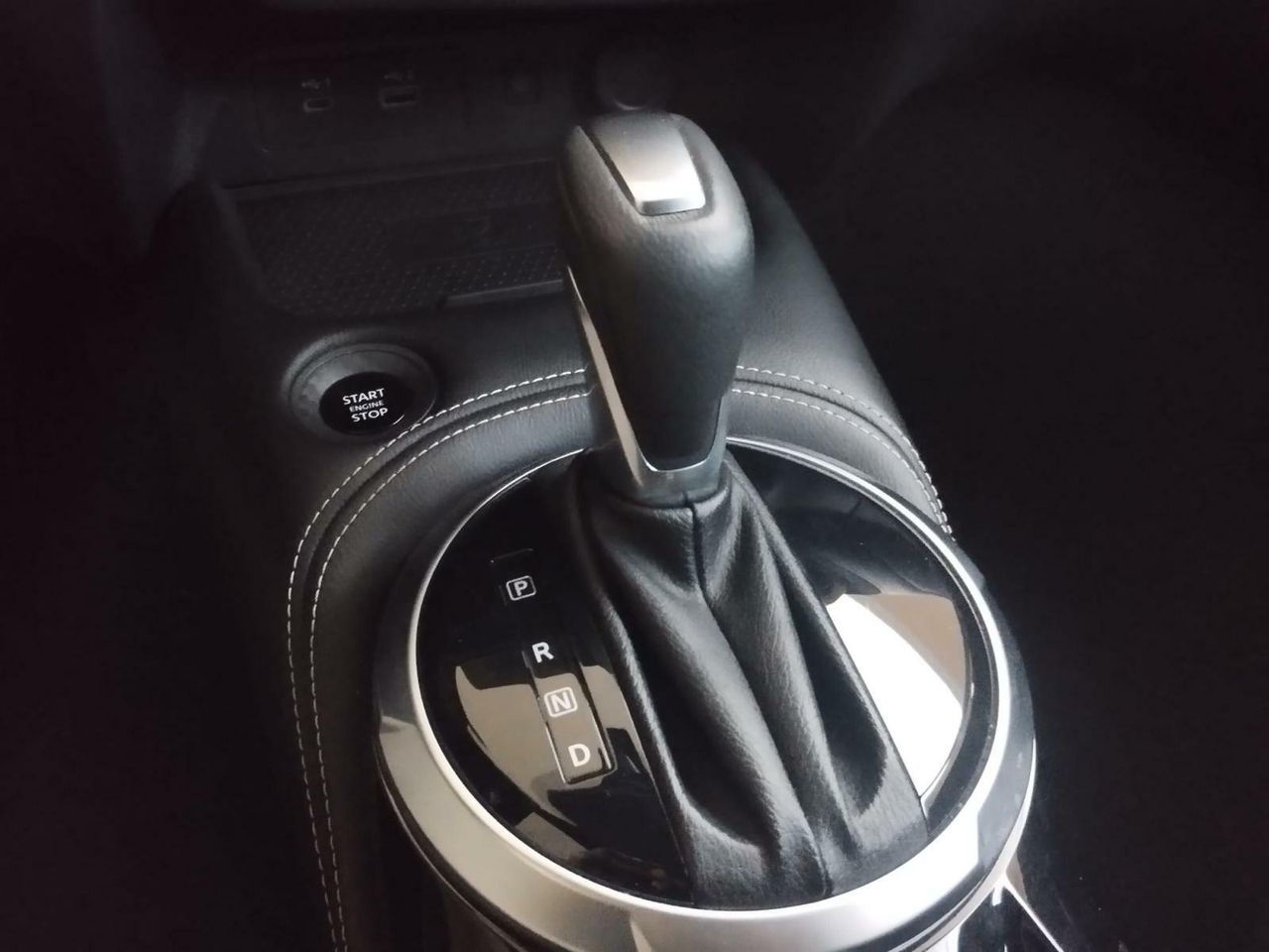 Nissan Juke N-Design con pack BOSE Personal Plus.DIG-T 84 KW (114 CV) DCT 7 VEL. TEKNA Full LED con diseño “Black Line” - Foto 2