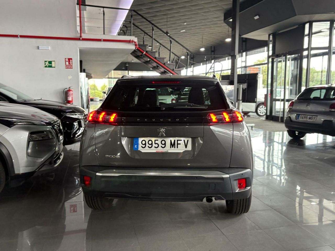 Peugeot 2008 Allure Puretech 100 S&S 6 Vel.  - Foto 2