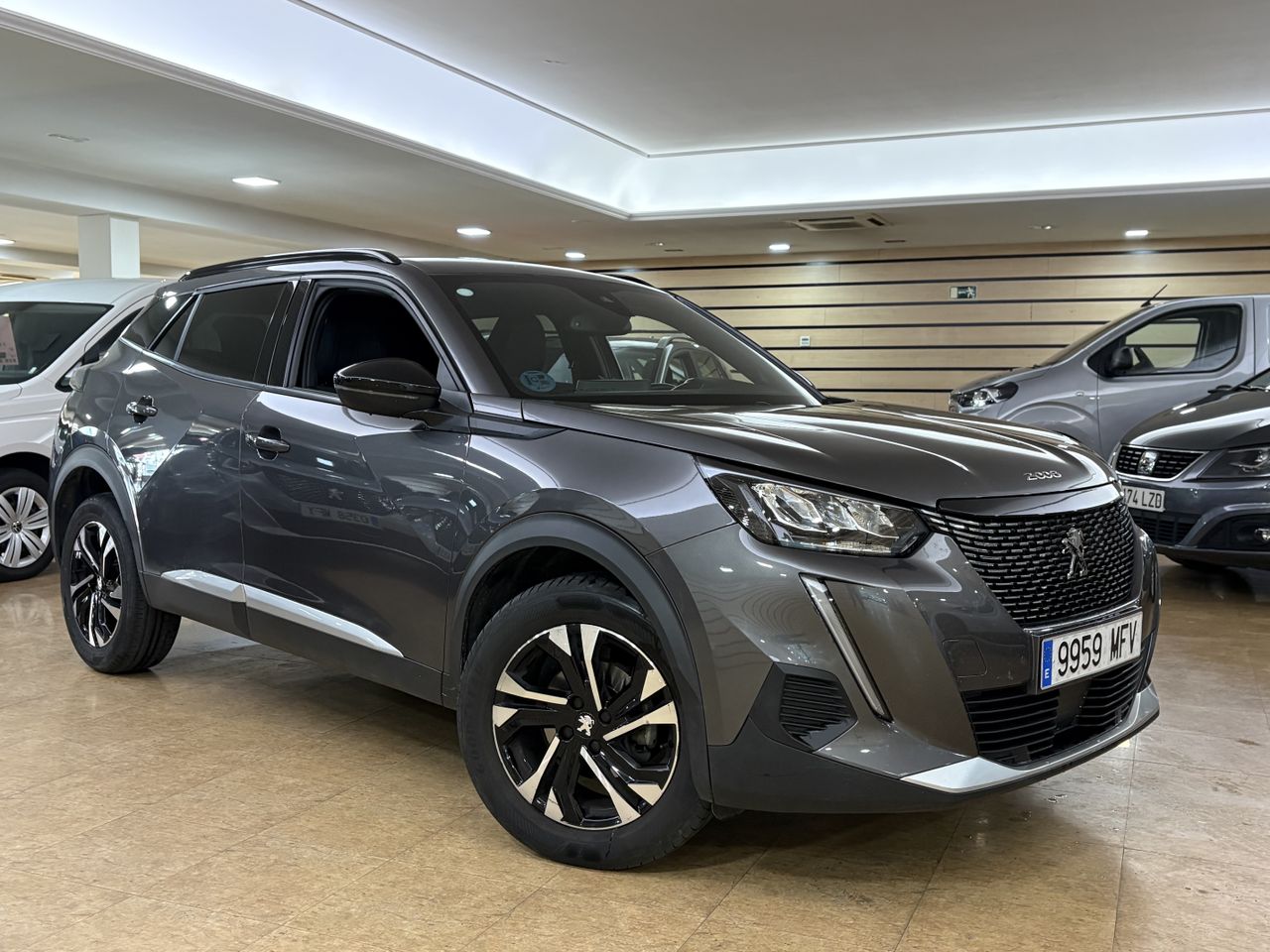 Peugeot 2008 Allure Puretech 100 S&S 6 Vel.  - Foto 2