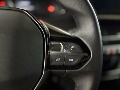 Peugeot 2008 Allure Puretech 100 S&S 6 Vel. 