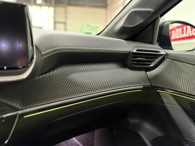 Peugeot 208 PureTech EAT8 GT Line PureTech EAT8 GT Line
