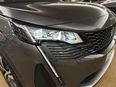 Peugeot 3008 GT	1.2 PURETECH 96KW S&S GT EAT8 GT