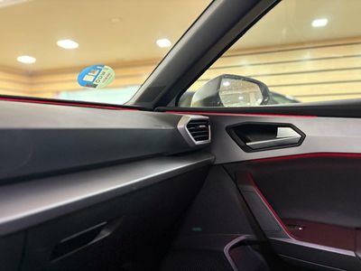Seat Leon FR 1.0 ETSI 81KW DSG-7 S&S FR 25 ANIV 1.0 ETSI 81KW DSG-7 S&S FR 25 ANIV