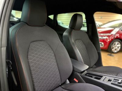 Seat Leon FR 1.0 ETSI 81KW DSG-7 S&S FR 25 ANIV 1.0 ETSI 81KW DSG-7 S&S FR 25 ANIV
