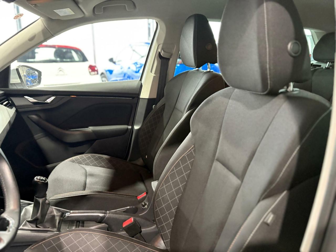 Skoda Kamiq AMBIT	1.0 TSI 81KW (110CV) AMBITION PACK KAMIQ TECHNO PLUS AMBITION^ - Foto 2