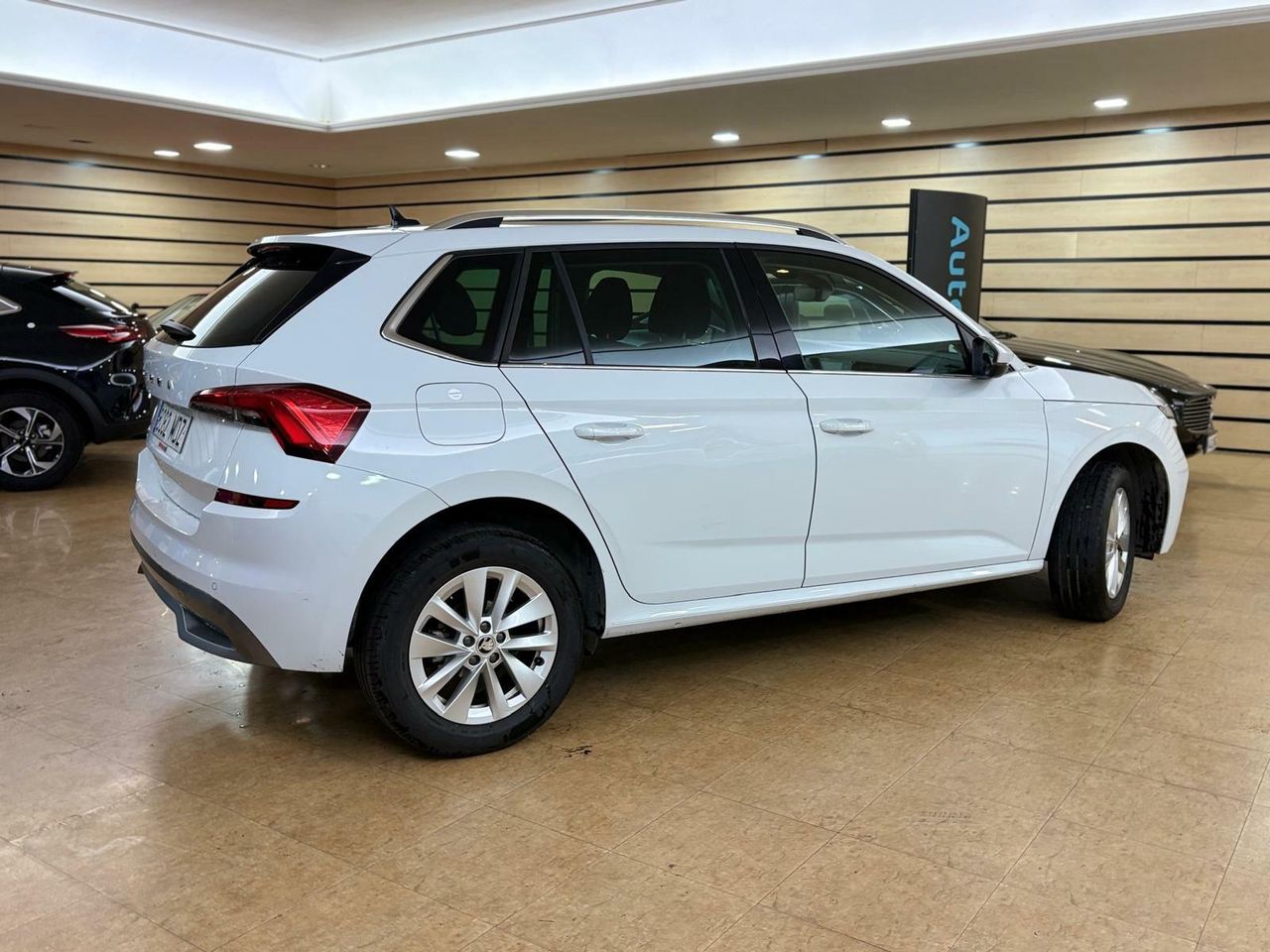 Skoda Kamiq AMBIT	1.0 TSI 81KW (110CV) AMBITION PACK KAMIQ TECHNO PLUS AMBITION^ - Foto 2