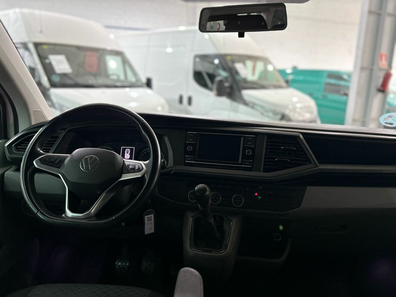 Volkswagen Caravelle CORTA 2.0 TDI 81KW (110CV) BMT  - Foto 2