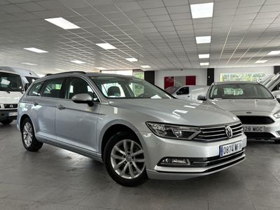 Volkswagen Passat 1.6 tdi VARIANT DSG 
