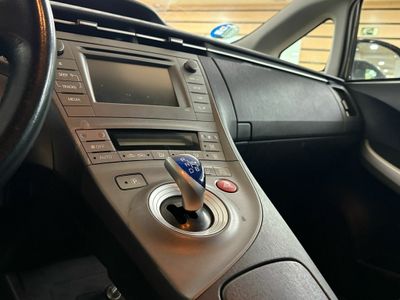 Toyota Prius HYBRID SYNERGY DRIVE 1.8  BATERIAS NUEVAS