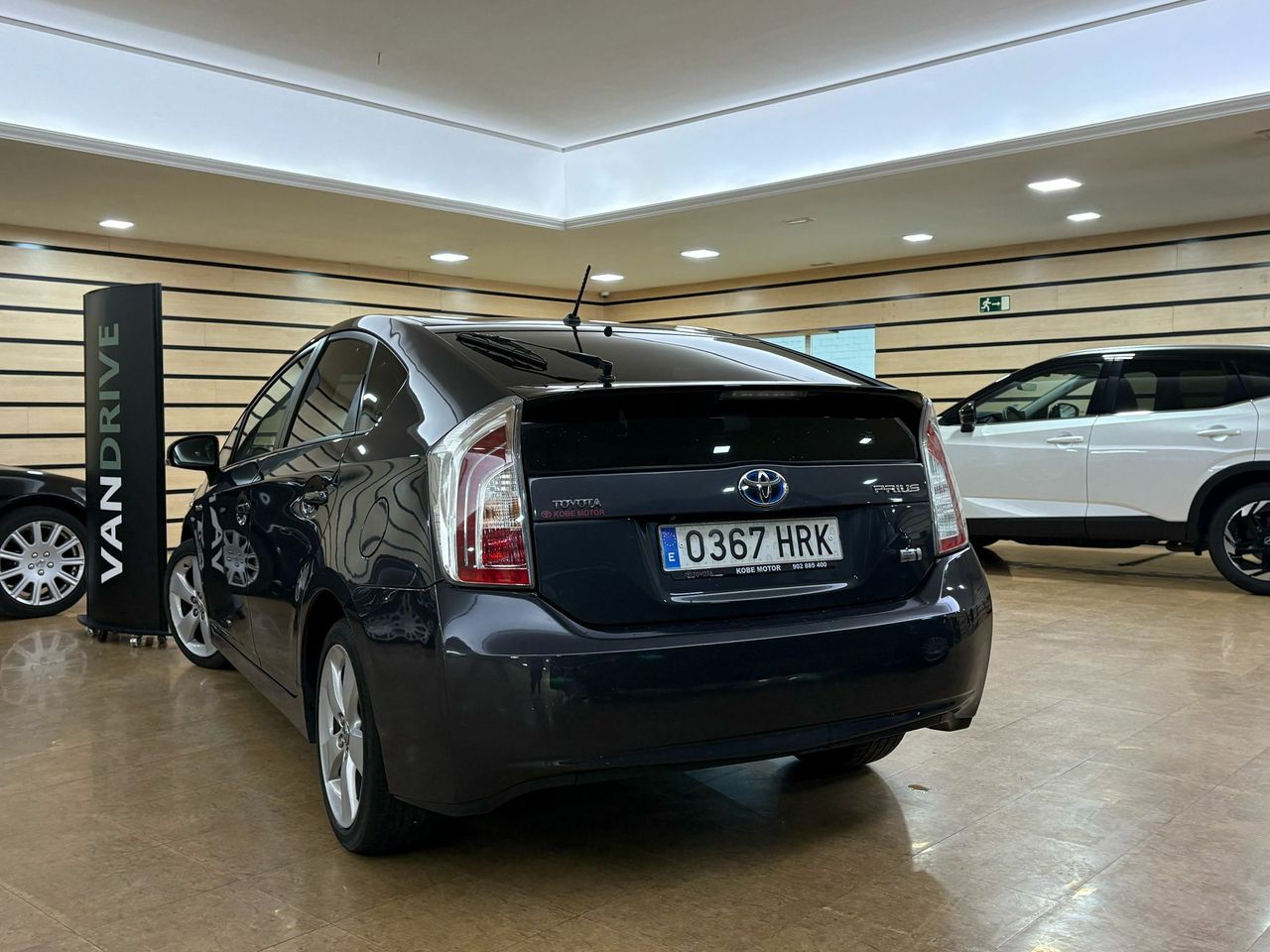 Toyota Prius HYBRID SYNERGY DRIVE 1.8  BATERIAS NUEVAS - Foto 2