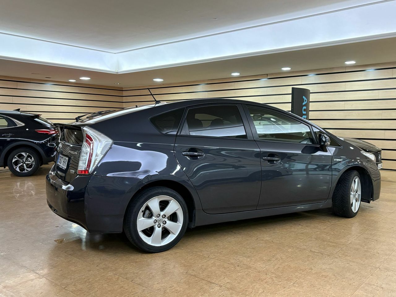 Toyota Prius HYBRID SYNERGY DRIVE 1.8  BATERIAS NUEVAS - Foto 2