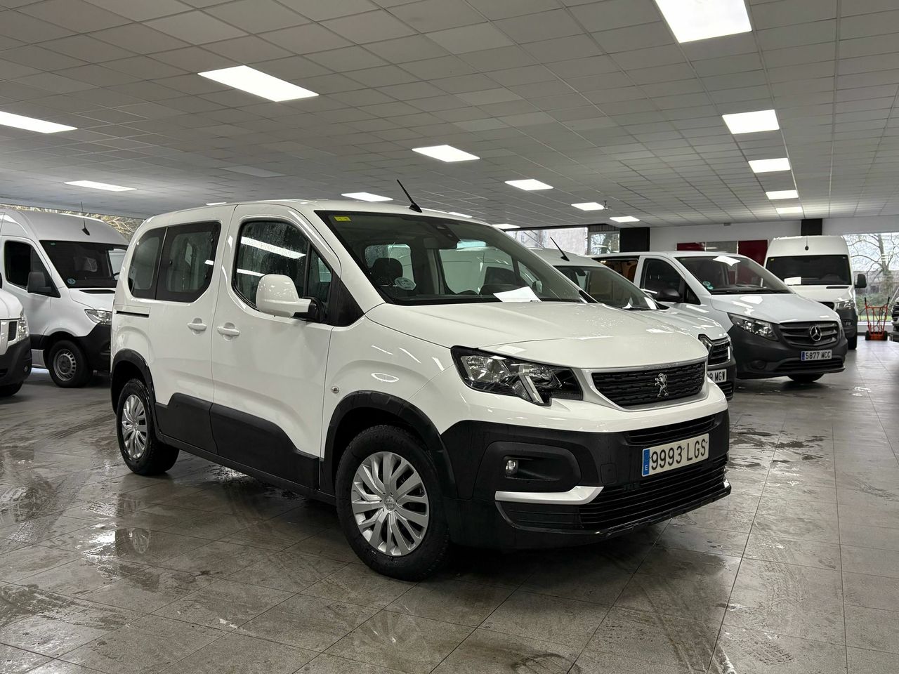 Peugeot Rifter MIXTA COMBI 5 - Foto 2