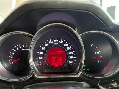 Kia Ceed 1.4 CVVT (100 CV), DRIVE
