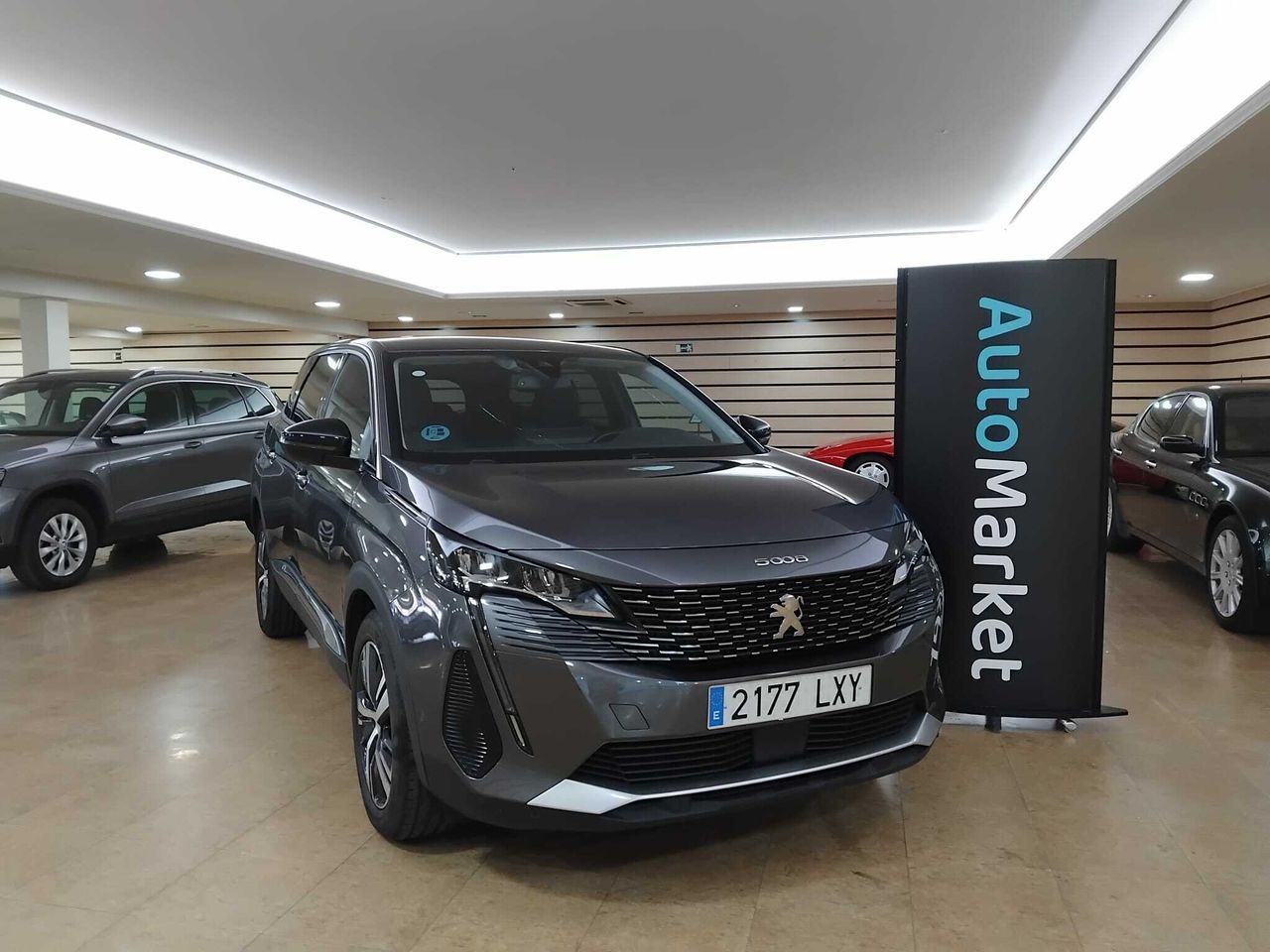 Peugeot 5008 1.5 BLUEHDI 96KW (130CV) S&S ALLURE GRIS PLATINIUM (METALIZADO)	TEP & TISSU 'COLYN' MISTRAL - Foto 2