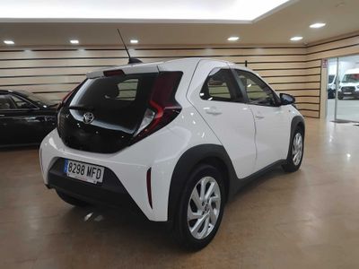 Toyota Aygo X Cross 1.0 vvt-i 72cv play