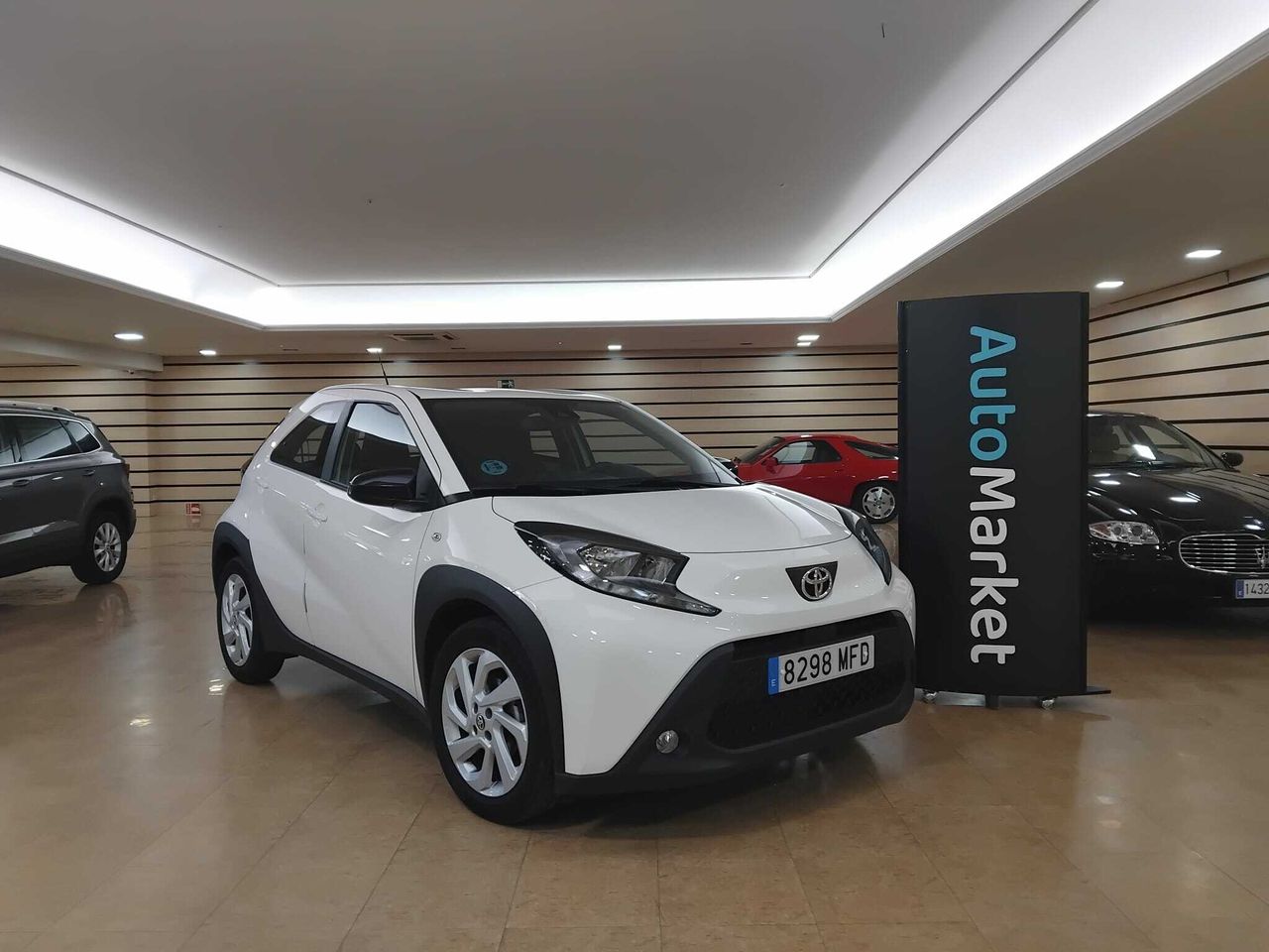 Toyota Aygo X Cross 1.0 vvt-i 72cv play - Foto 2