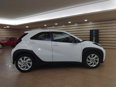 Toyota Aygo X Cross 1.0 vvt-i 72cv play