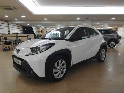 Toyota Aygo X Cross 1.0 vvt-i 72cv play